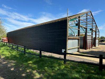 Hertfordshire Industrial Unit roof and wall installation project