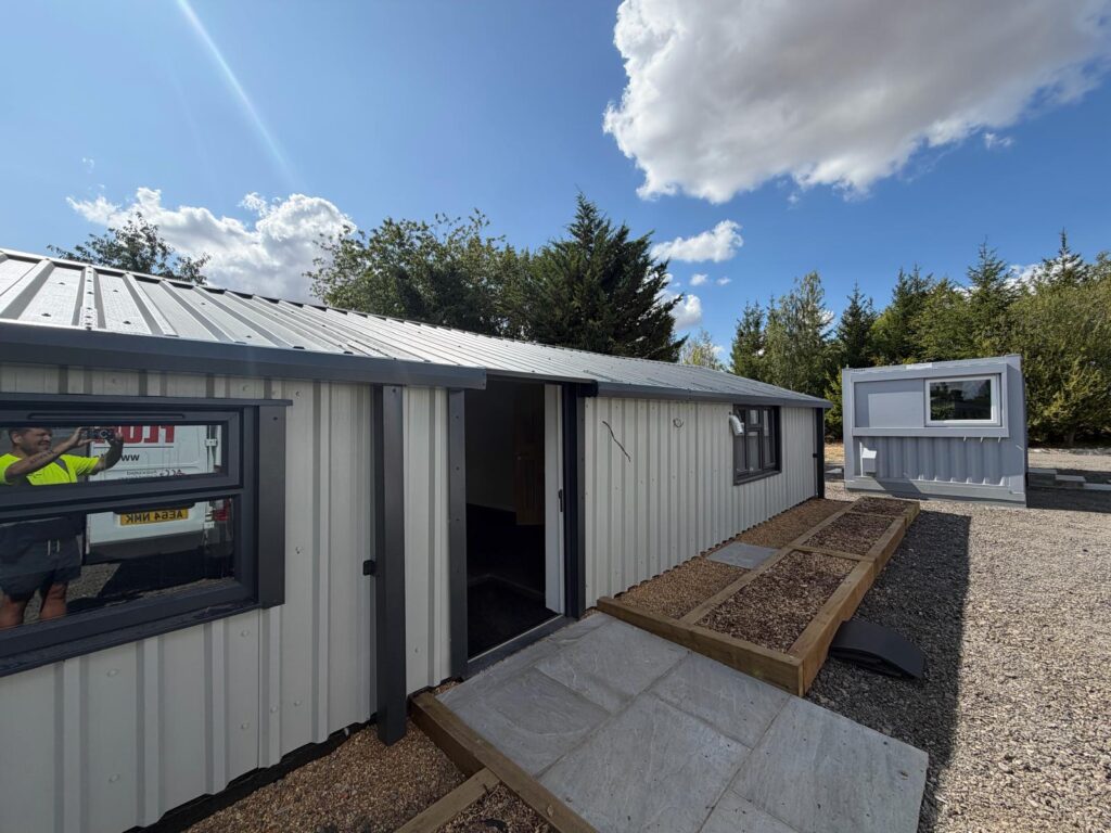 Roofing and cladding works on new Cambridge office block
